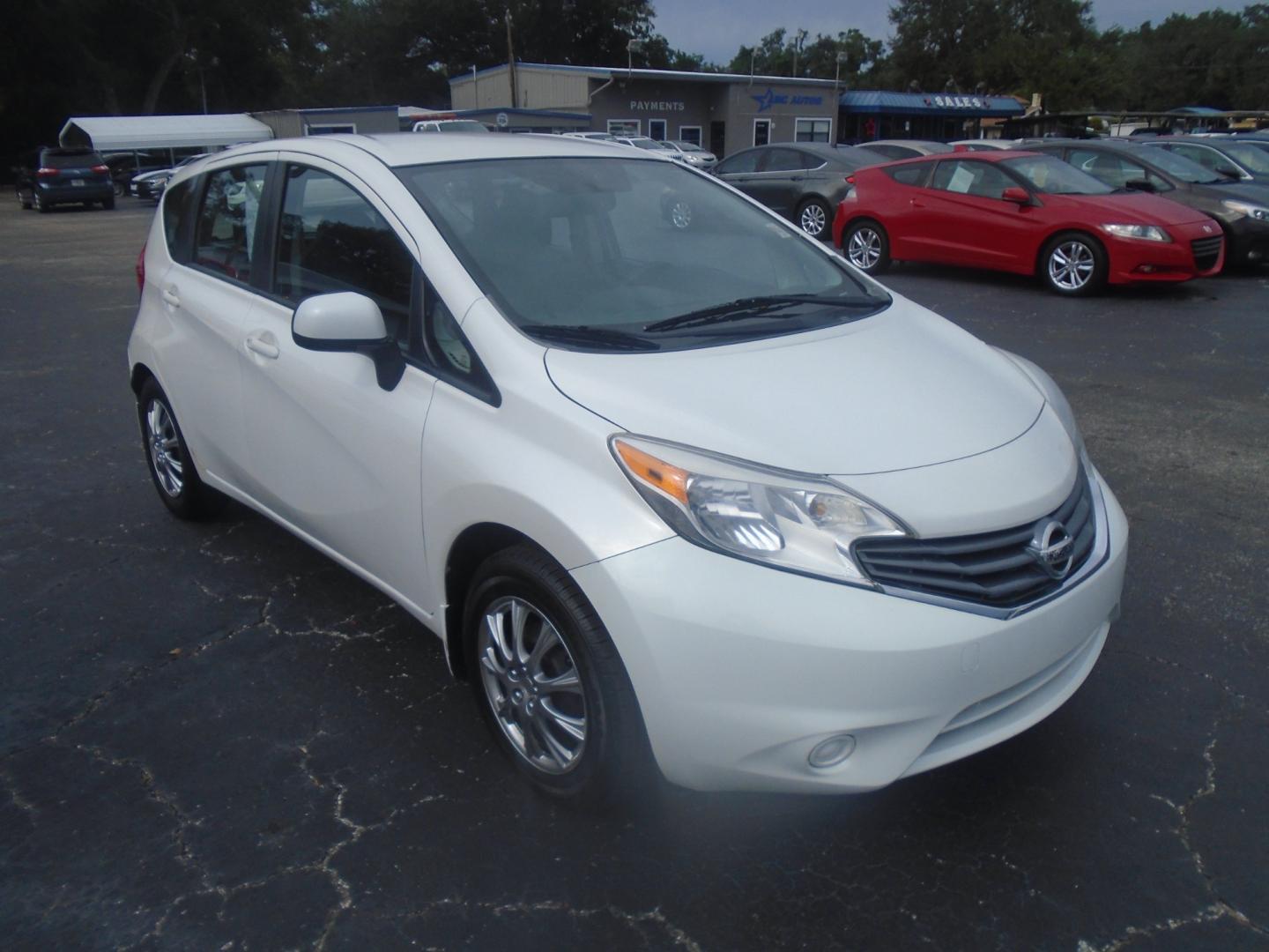 2014 Nissan Versa Note S (3N1CE2CP1EL) with an 1.6L L4 DOHC 16V engine, 5-Speed Manual transmission, located at 6112 N Florida Avenue, Tampa, FL, 33604, (888) 521-5131, 27.954929, -82.459534 - Photo#2